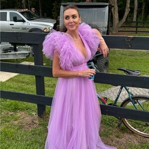 Meet your Posher, Bucks